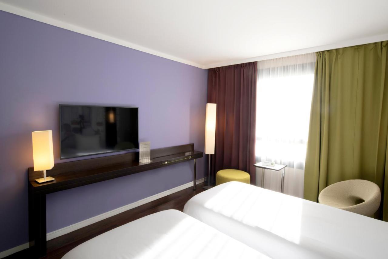 Ibis Styles Evry Courcouronnes Hotel And Events Buitenkant foto