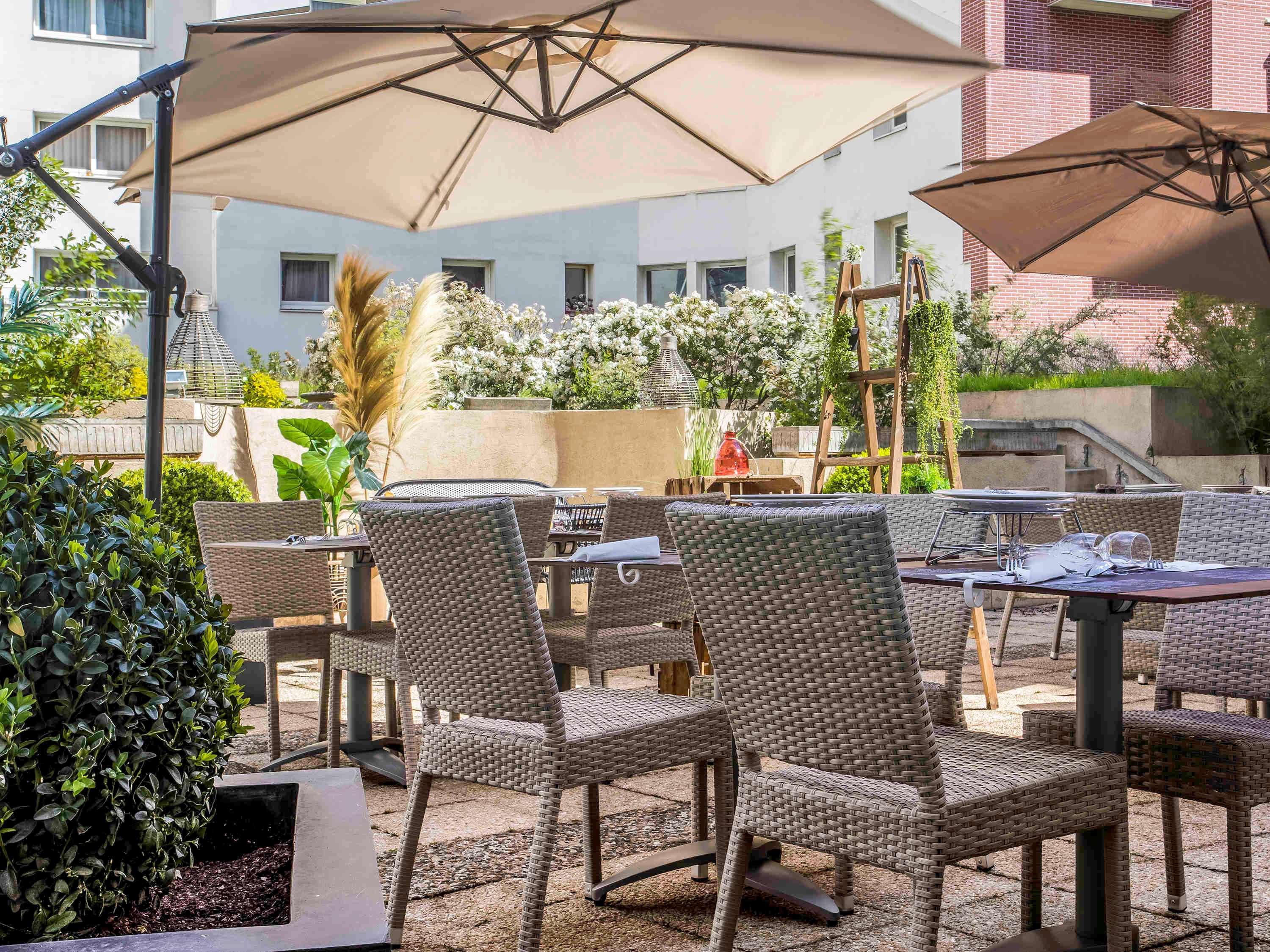 Ibis Styles Evry Courcouronnes Hotel And Events Buitenkant foto
