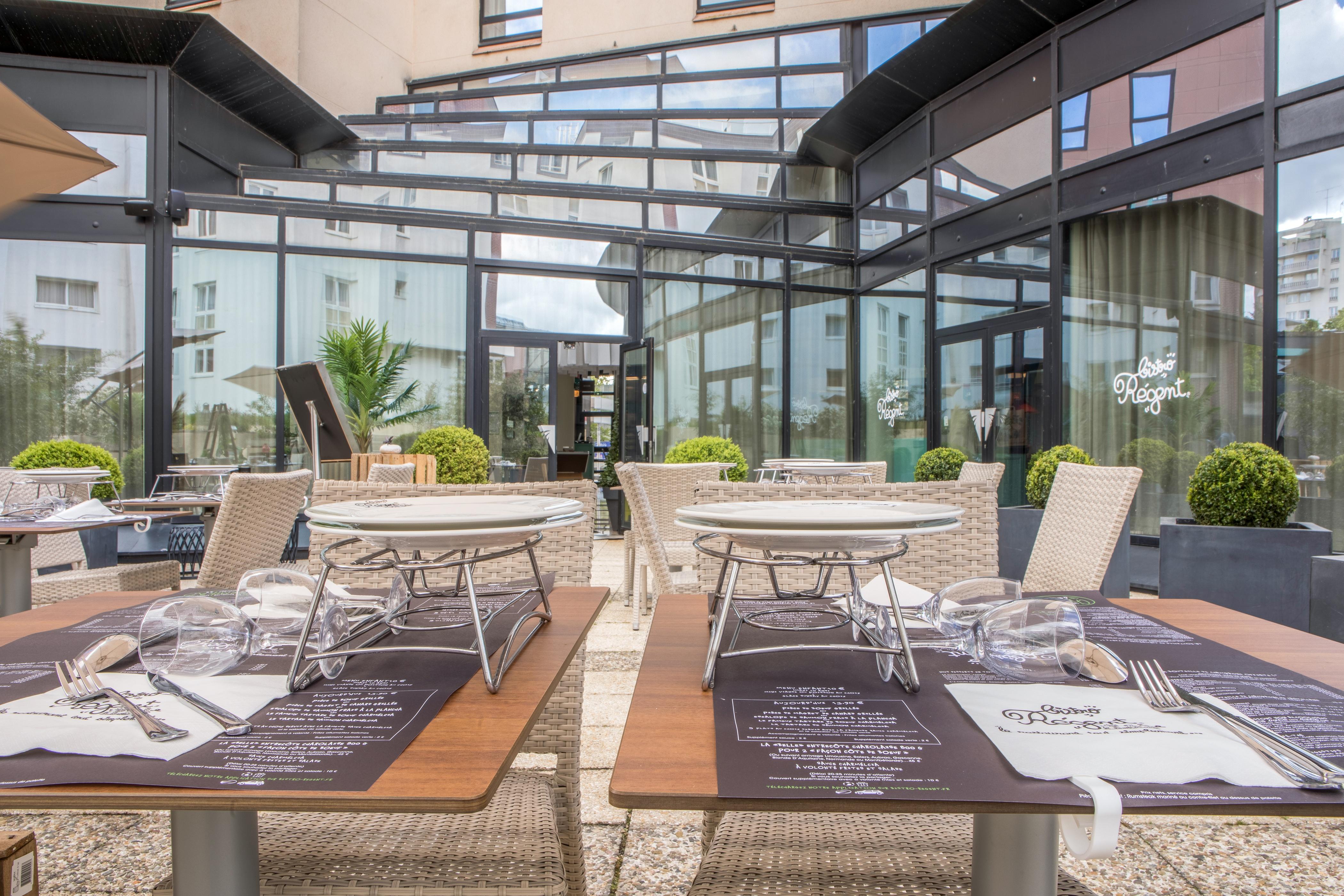 Ibis Styles Evry Courcouronnes Hotel And Events Buitenkant foto