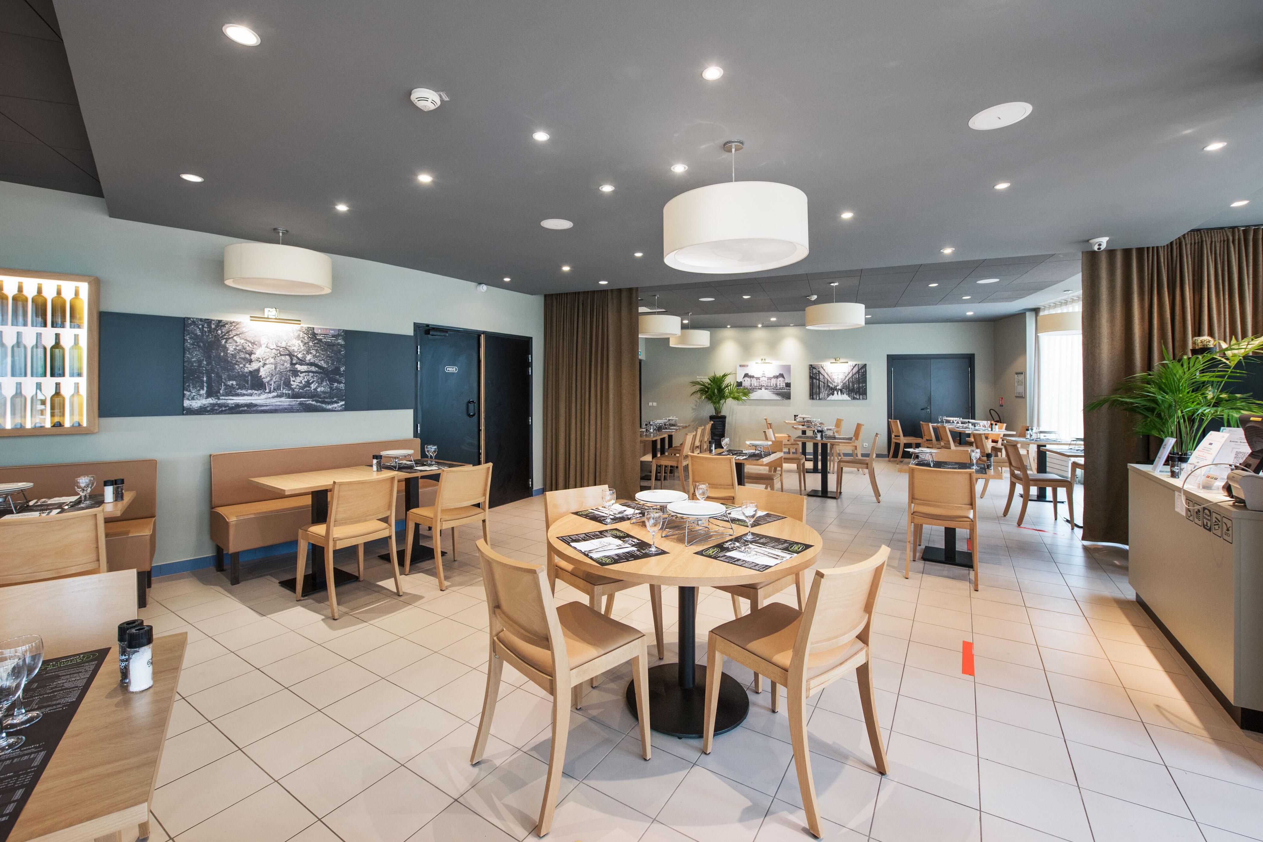 Ibis Styles Evry Courcouronnes Hotel And Events Buitenkant foto