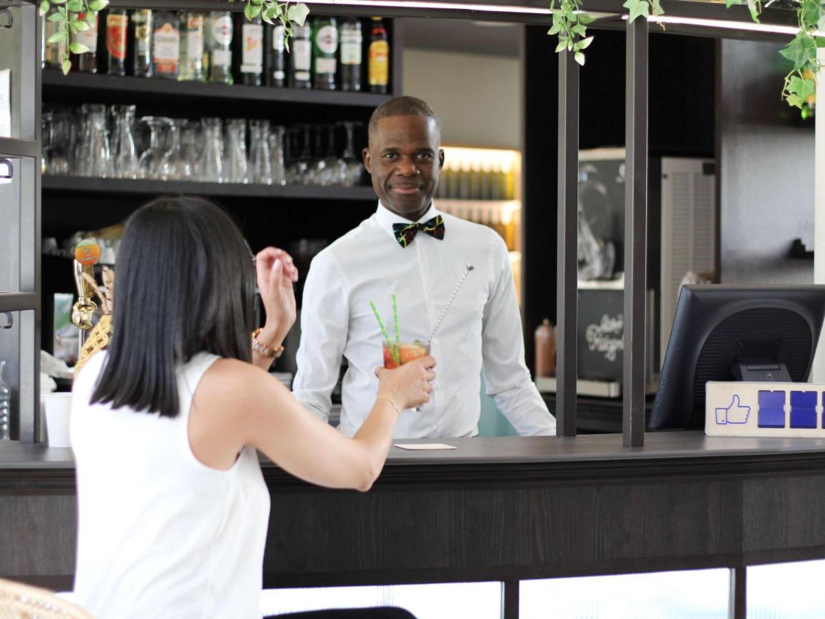 Ibis Styles Evry Courcouronnes Hotel And Events Buitenkant foto