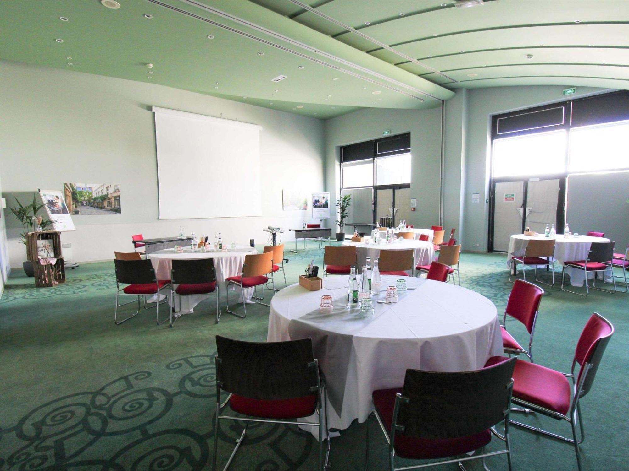 Ibis Styles Evry Courcouronnes Hotel And Events Buitenkant foto
